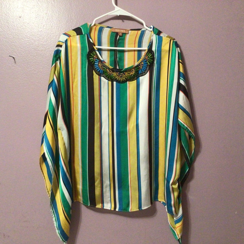 # 102 ladies Ellen Tracy top